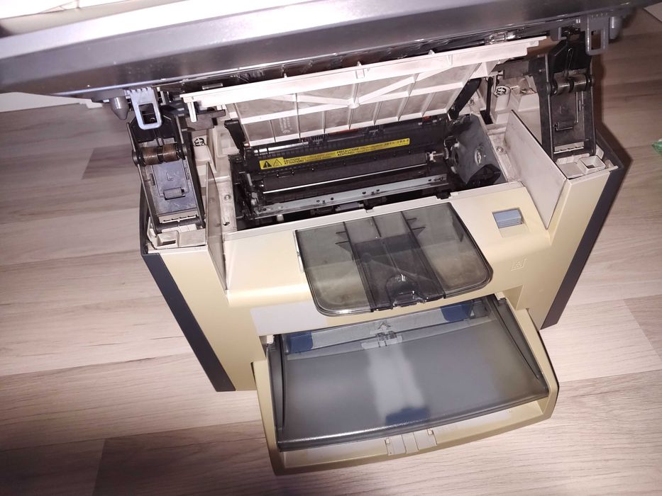 Drukarka 3w1 HP LaserJet 3052 skaner ksero