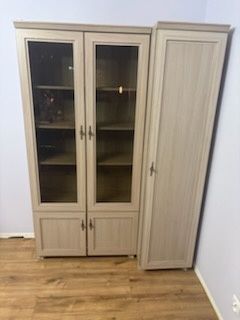 Sprzedam meble witryna szafa i komoda