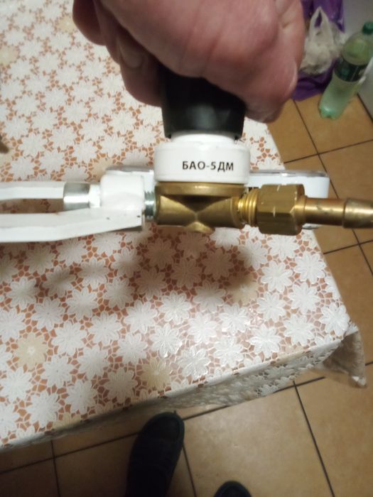 Продам редуктор кислородн й