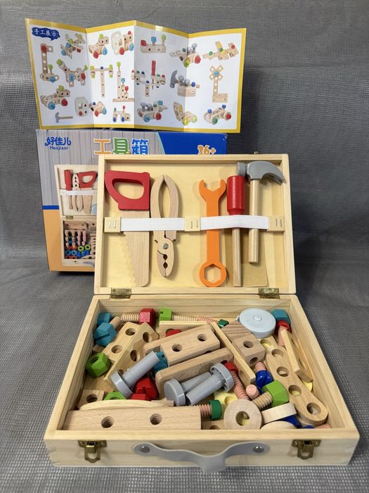 Дитячий деревʼяний конструктор