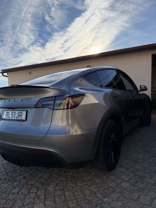 Tesla Y Long Range Premium 2024 — photo 2