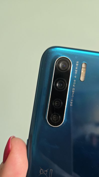 Oppo a91 telefon niebieski