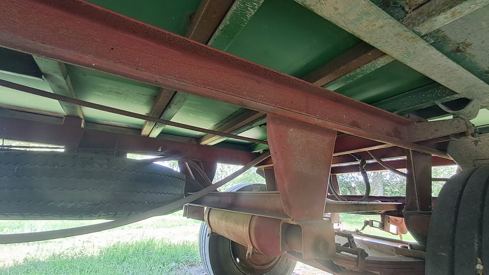 Przyczepy rolnicze hw 6011