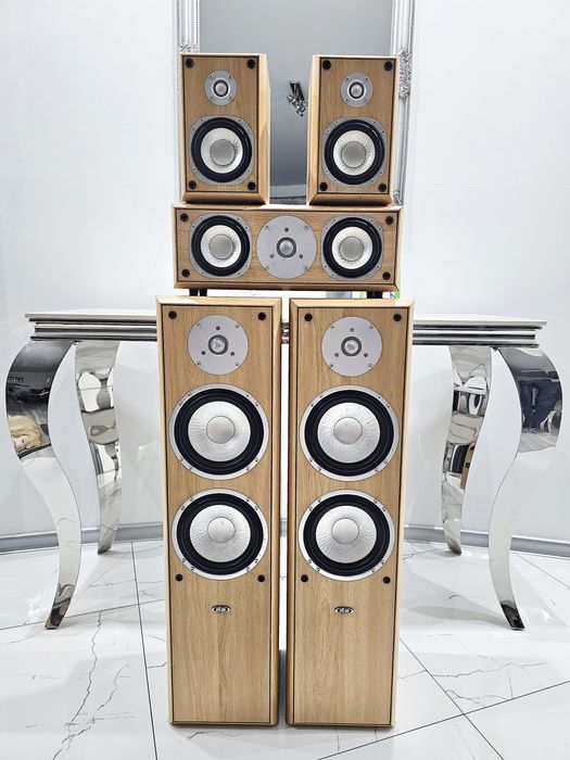 Kolumny Eltax Universe, Okazja