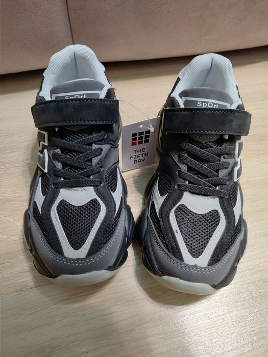 Кросівки для хлопчиків, р. 32-37