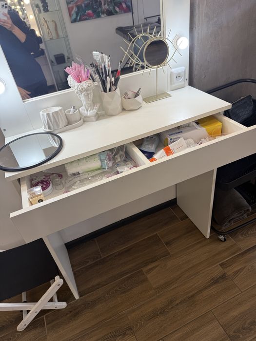 Зеркало гримерное  визажиста зеркало с лампами  3 шт