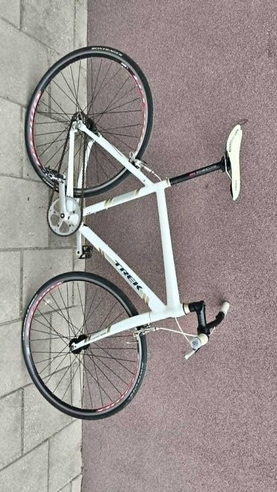 Rower miejski typu single speed - marki TREK district - lekki, stylowy