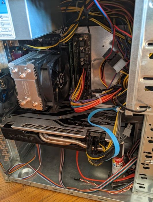 Комп'ютер xeon 1230 (i7-2600) відеокарта RX580 4g gigabyte b75m