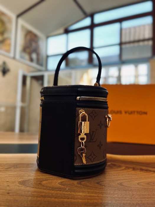 Louis Vuitton Cannes , Оригинал