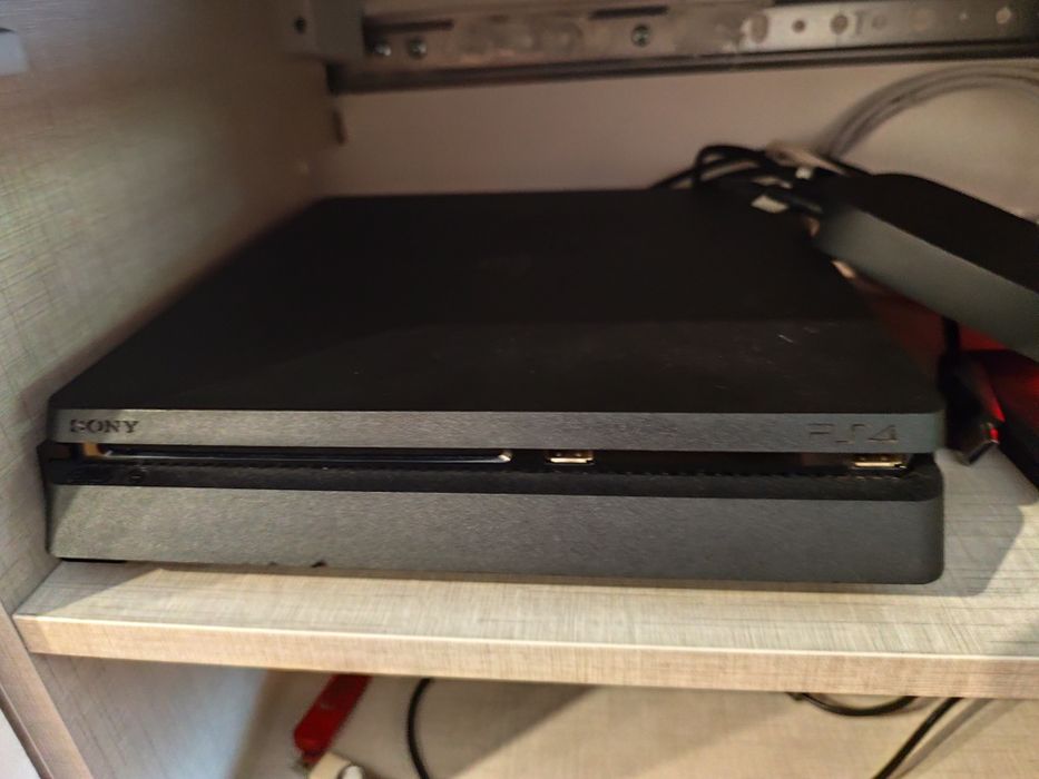 Ps4 9.0 desbloqueada com 2 comandos