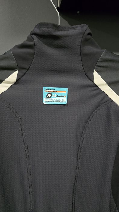 Casaco Assos IJ.Bonka.6- M