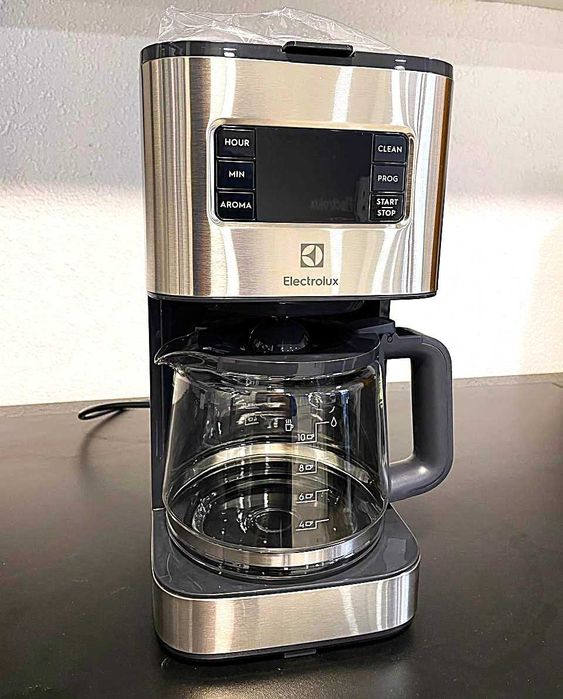 Кавоварка крапельна (Кофеварка капельная)