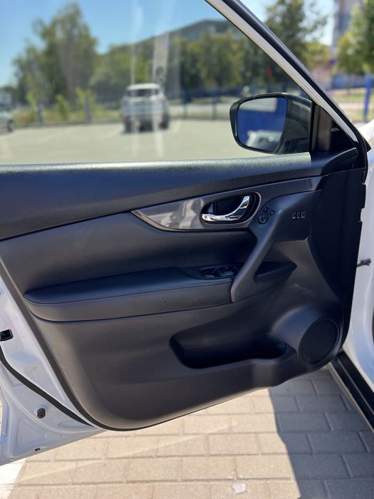Nissan rogue 2018