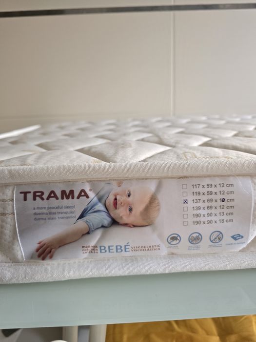 Colchão viscoelástico para berço, marca Trama