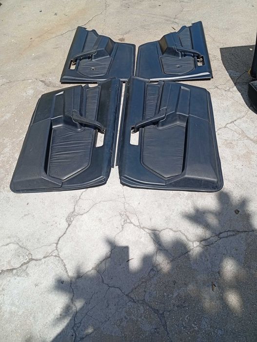 Mercedes 190 W201 - Conjunto bancos e quartelas