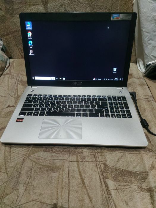 Ноутбук ASUS N56DP