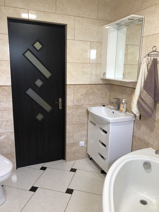 Котедж для відпочинку  у с. Плав'я  біля ГК Плай,