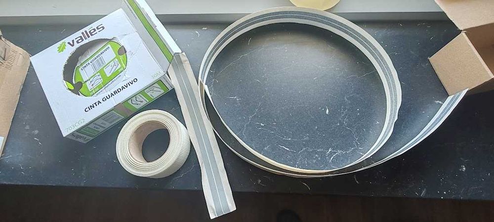 Lote Fitas Pladur, Cantoneiras e Ferramentas