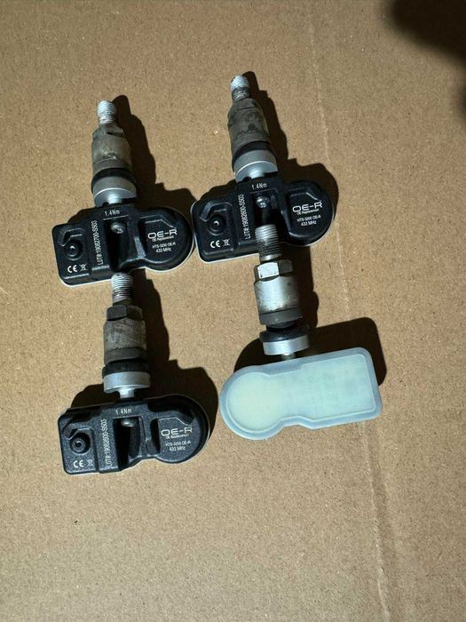 Czujniki ciśnienia w kole TPMS FORD Monedo Focus Kuga S-max