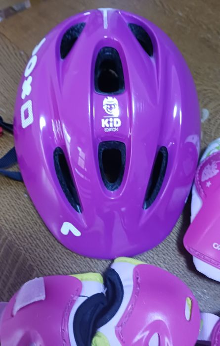 Conjunto de proteção para vários desportos 
Joelheiras