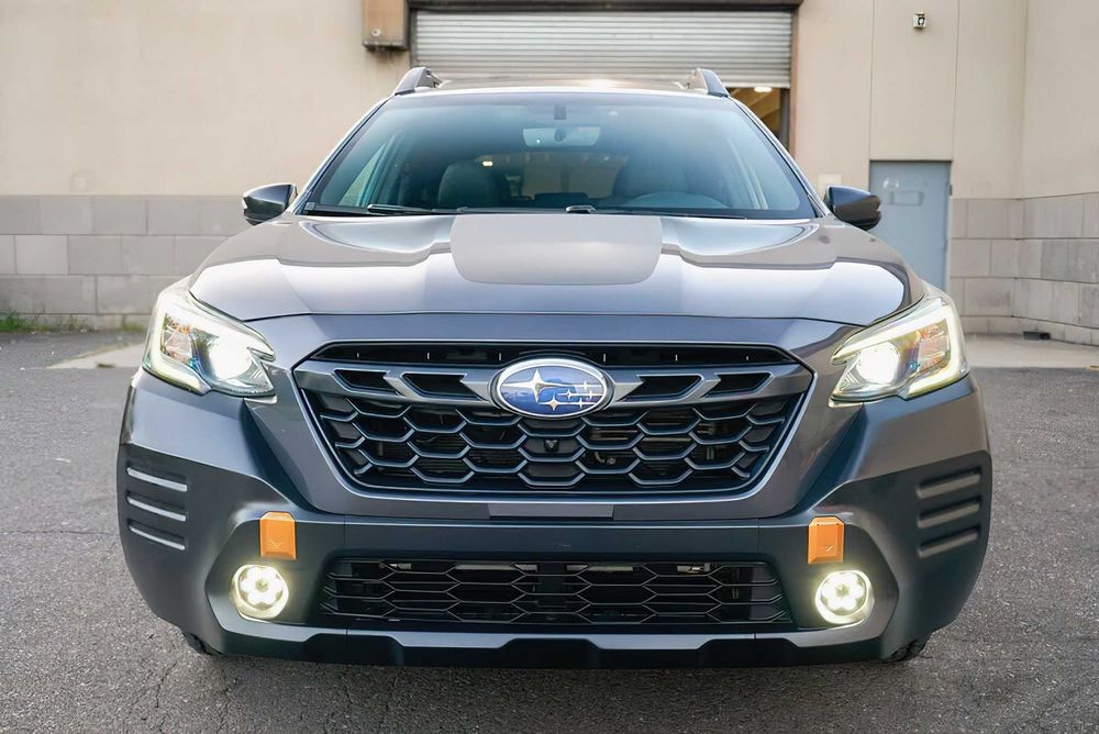 Subaru Outback      2023