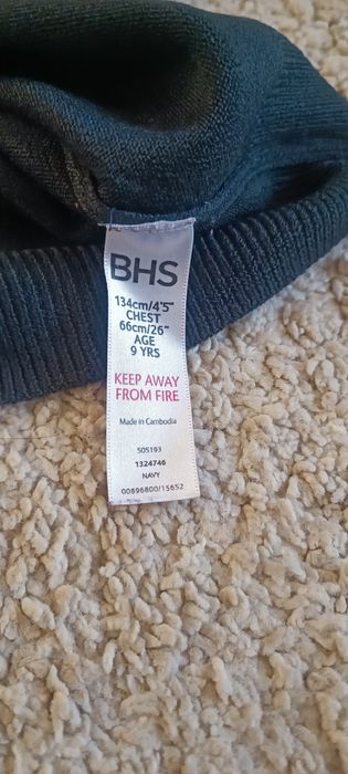Sprzedam cienki sweter chłopięcy