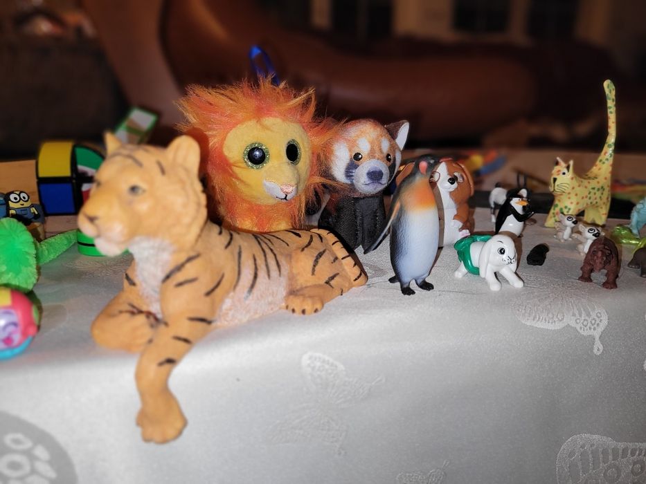 Zestaw zabawek zwierzątka