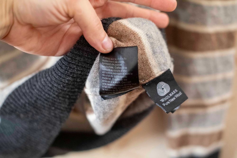 Elegancki sweter golf męski Sandfield z wełny – styl, wygoda, ciepło!