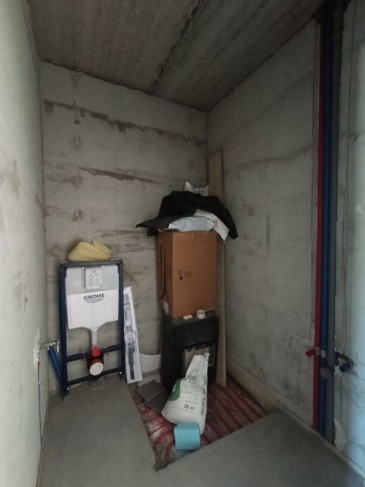 Будинок з газом на березі Дніпра