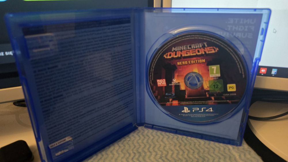 Minecraft dungeons hero edition ps4