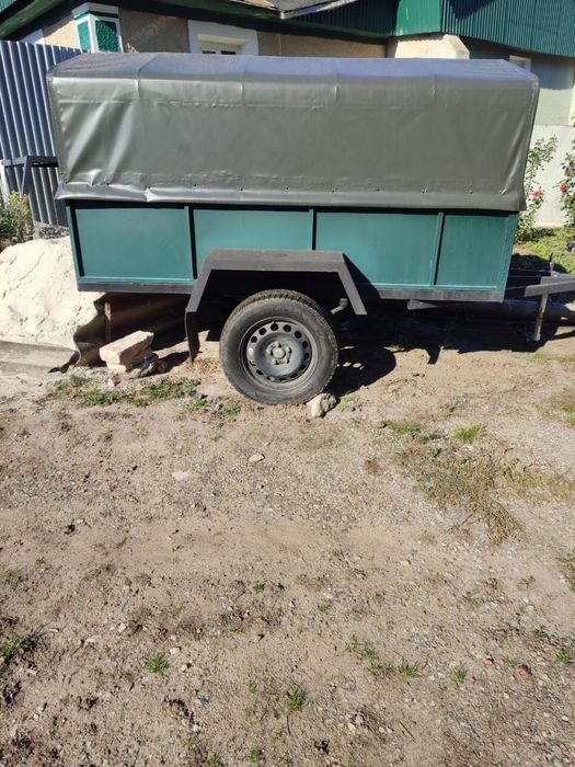Прицеп до легкового автомобіля
