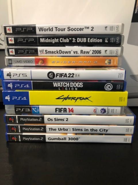 Jogos para a psp e ps4 Ajuda • OLX Portugal