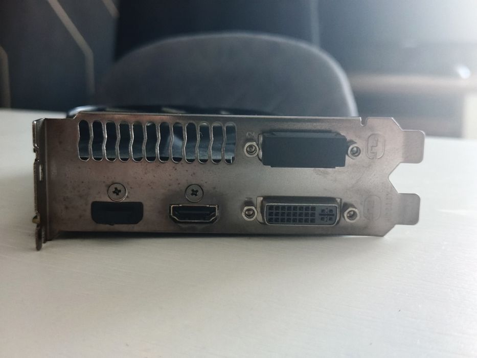 Karta graficzna Gigabyte GeForce GV-N75TOC-1GI 1GB