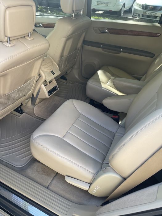 Mercedes-Benz R 350 4MATIC