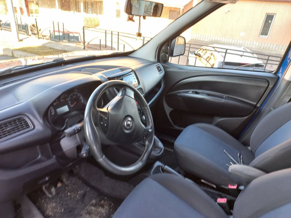 Продам опель комбо тур