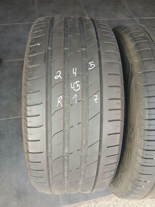 2 pneus 245 45 r17 Nexen