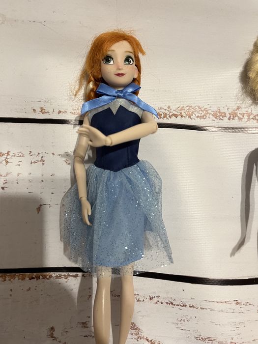 Куклы Ельза,Кукла Анна