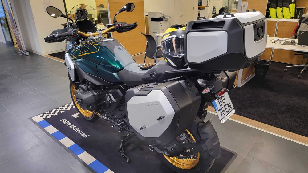 BMW GS1300R OPTION 719 com numero de chassis terminado em 719