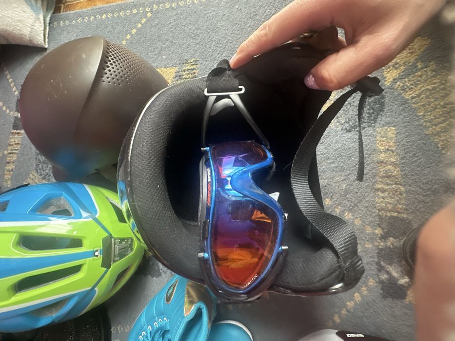 Kask na narty, deske dziecięcy