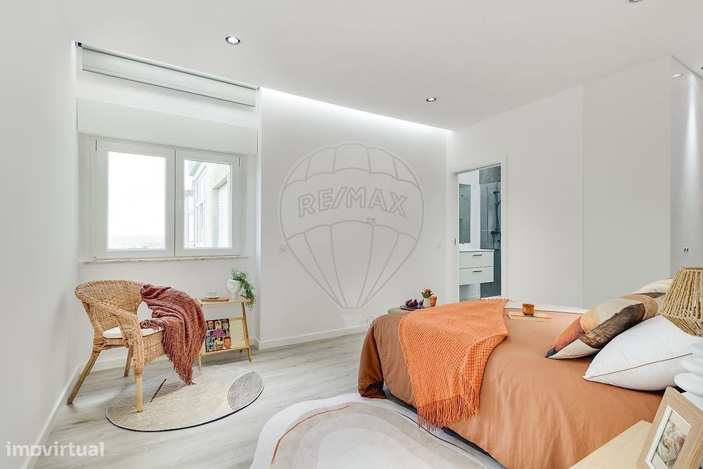 Apartamento T3 para venda — Águas Livres, Lisboa