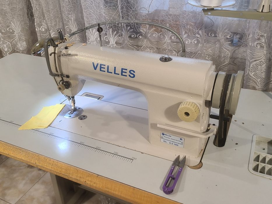 Промышленная швейная машина Velles