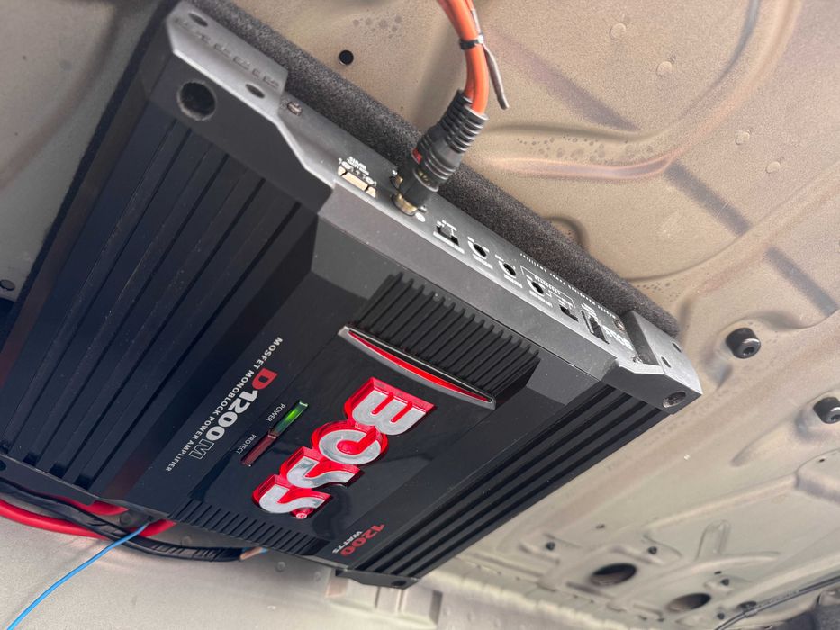 Сабвуфер bmw f10, JBL GTO804 x2, BOSS D1200m