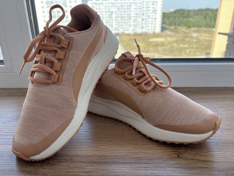 Кросівки жіночі Puma