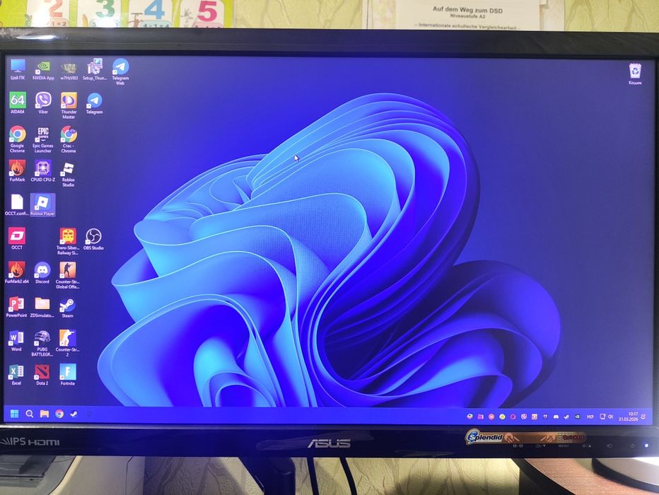 Полноценный рабочий монитор (Asus vs239)