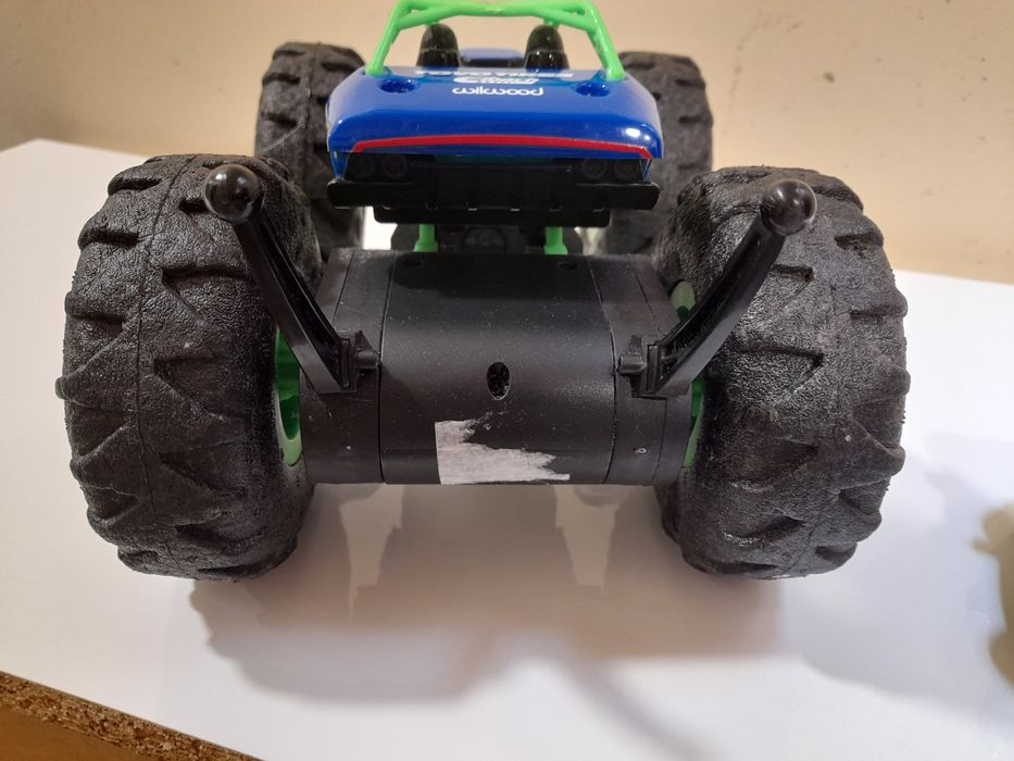 Carro Telecomandado (carregamento USB  eléctrico)