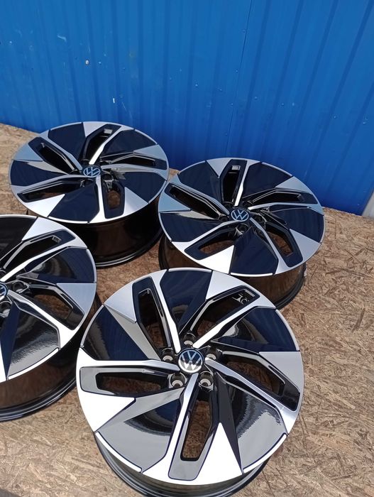 Felgi aluminiowe 5x112 R19 ET45 CUPRA Ateca Leon Born Audi NOWE
