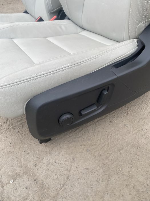 Volvo XC40 C40 салон сидіння