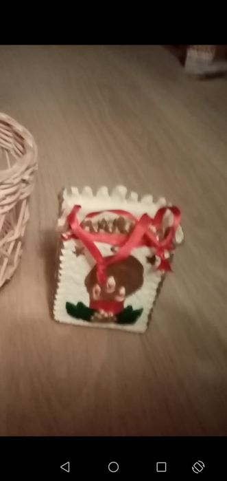 Koszyczki i dzbanek świąteczny
