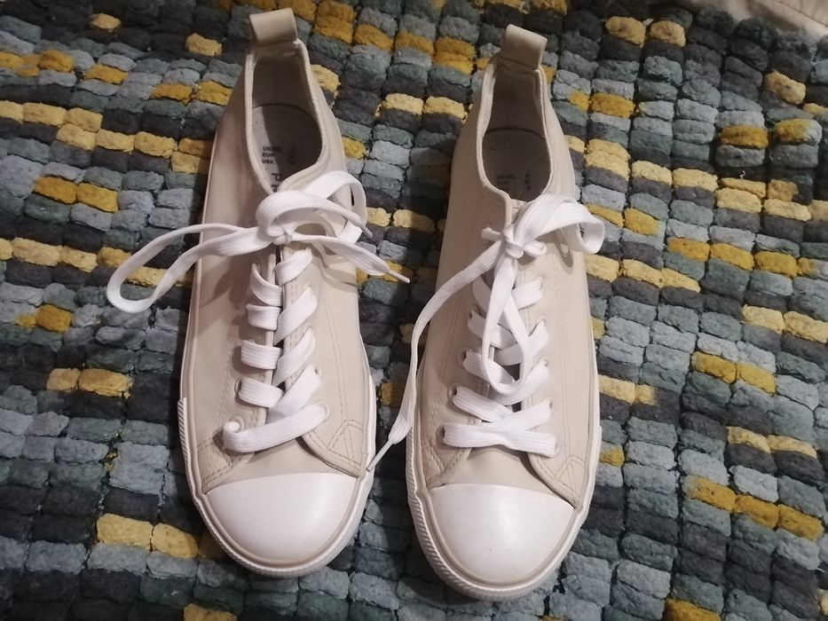 Кеды женские молочного цвета 38.5-39. (6)