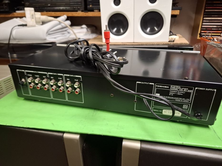 Przedwzmacniacz Toshiba SY-335